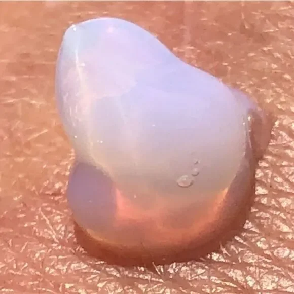 Beauty Blender Opal Essence Serum Primer